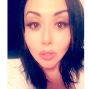 Meet your Posher, Tiffany